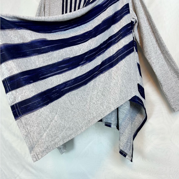 NEW Suzanne Betro Navy & Heather Gray Stripe Crew Neck Cape Style Tunic Top - Picture 6 of 8